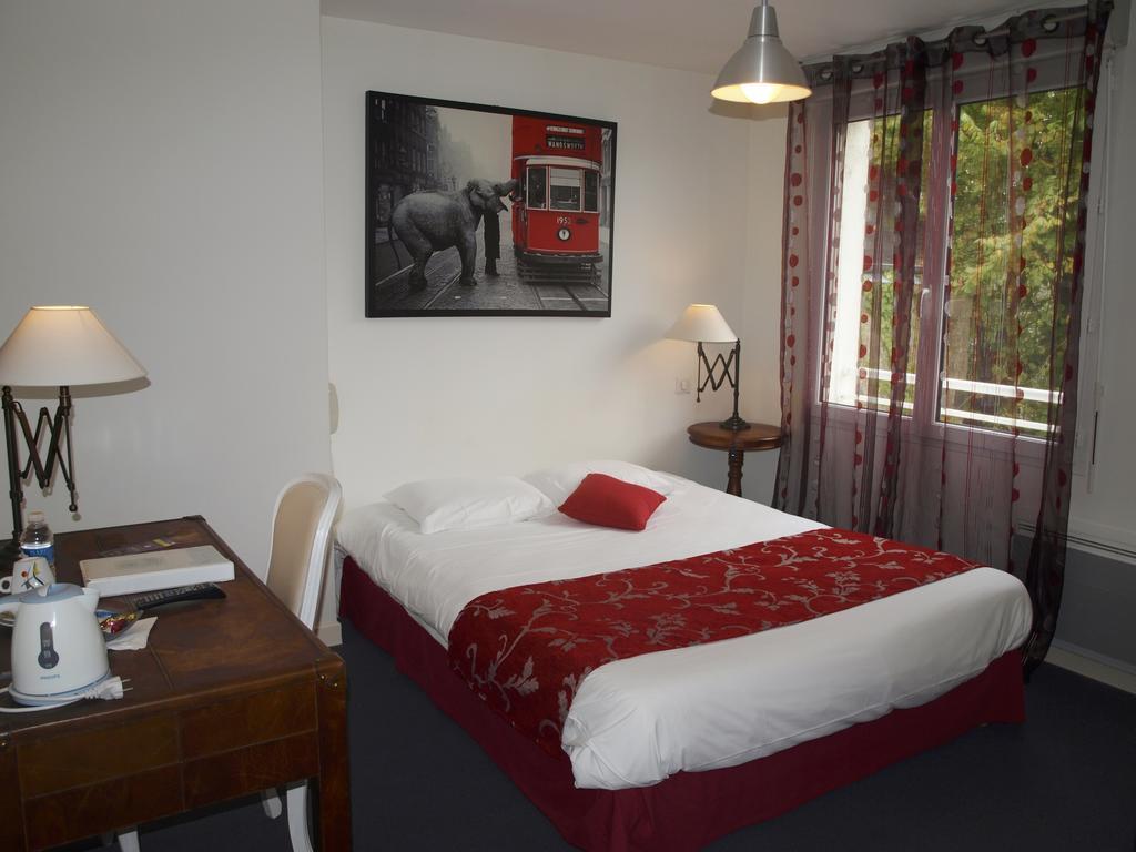 Auberge Du Cheval Blanc Baud Camera foto