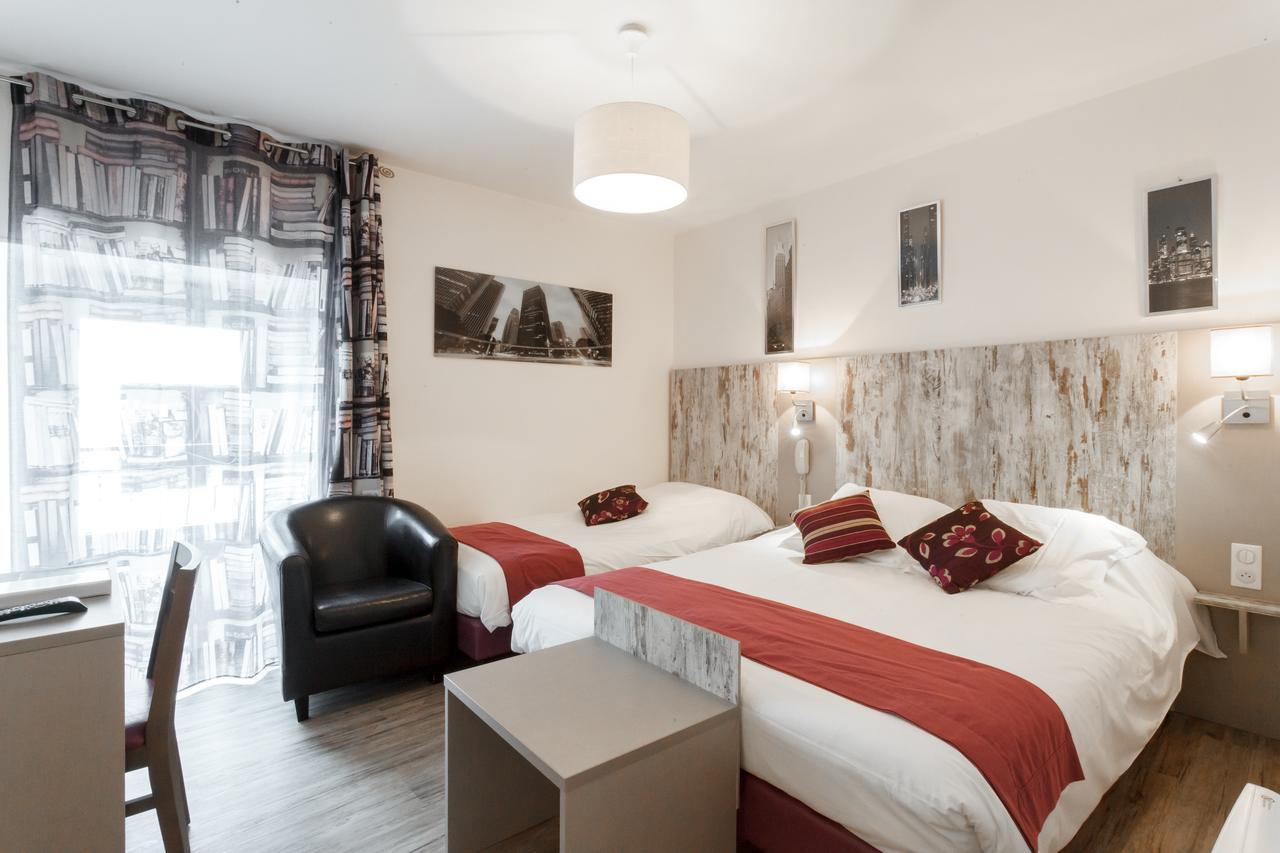 Auberge Du Cheval Blanc Baud Esterno foto